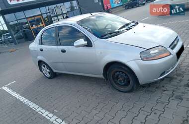 Седан Chevrolet Aveo 2006 в Ужгороді