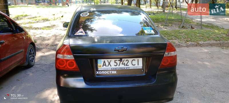 Седан Chevrolet Aveo 2010 в Харкові