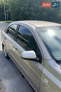 Седан Chevrolet Aveo 2008 в 