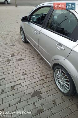 Седан Chevrolet Aveo 2008 в 