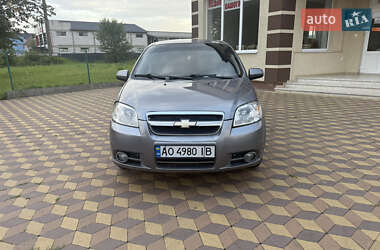 Седан Chevrolet Aveo 2007 в Тячеве