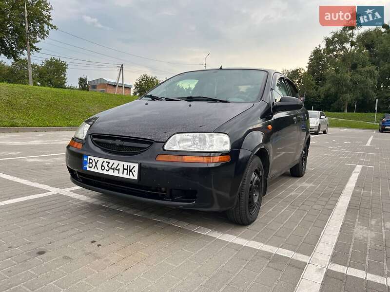 Седан Chevrolet Aveo 2005 в Шепетівці