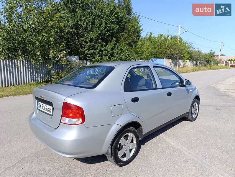 Седан Chevrolet Aveo 2006 в Харькове
