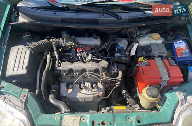Седан Chevrolet Aveo 2004 в Житомире