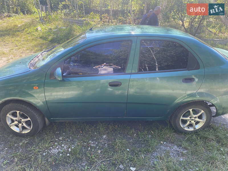 Седан Chevrolet Aveo 2004 в Житомире фото 9 Седан Chevrolet Aveo 2004 в Житомире