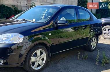 Седан Chevrolet Aveo 2008 в Києві