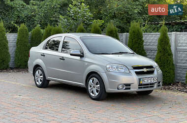 Седан Chevrolet Aveo 2009 в Жовкві