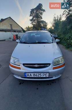 Седан Chevrolet Aveo 2005 в Києві