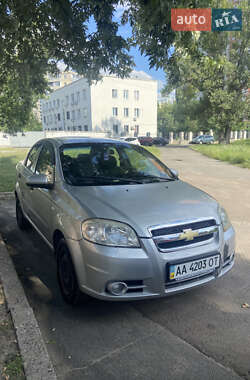 Седан Chevrolet Aveo 2007 в Києві