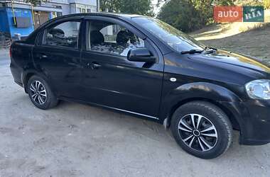 Седан Chevrolet Aveo 2007 в Днепре