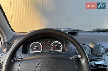 Седан Chevrolet Aveo 2010 в 