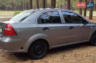 Седан Chevrolet Aveo 2011 в Лебедине