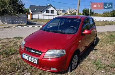 Хэтчбек Chevrolet Aveo 2006 в 