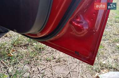 Хэтчбек Chevrolet Aveo 2006 в 