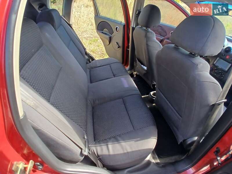 Хетчбек Chevrolet Aveo 2006 в Дніпрі фото 15 Хетчбек Chevrolet Aveo 2006 в Дніпрі