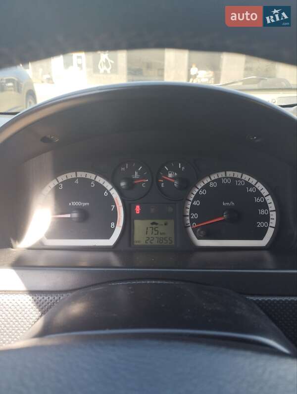 Седан Chevrolet Aveo 2006 в Виннице фото 7 Седан Chevrolet Aveo 2006 в Виннице