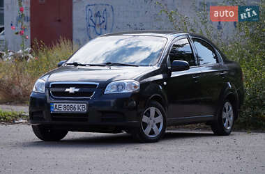 Седан Chevrolet Aveo 2006 в Кривом Роге