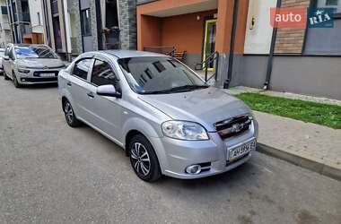 Седан Chevrolet Aveo 2008 в Броварах