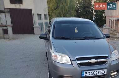 Седан Chevrolet Aveo 2008 в Гусятине