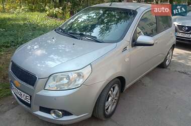 Хетчбек Chevrolet Aveo 2010 в Ірпені