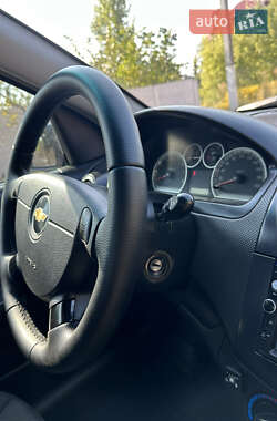 Седан Chevrolet Aveo 2008 в 