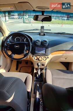Седан Chevrolet Aveo 2008 в 