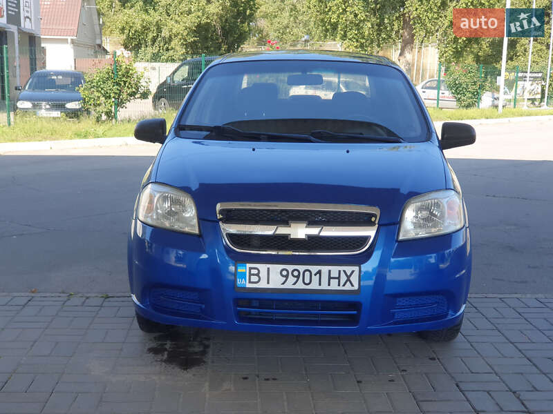 Седан Chevrolet Aveo 2006 в Кременчуге