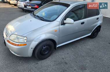 Хэтчбек Chevrolet Aveo 2005 в Киеве