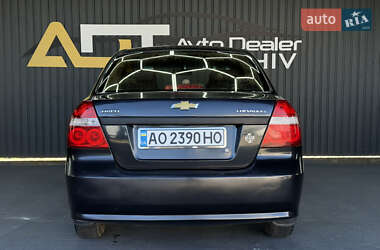 Седан Chevrolet Aveo 2008 в 
