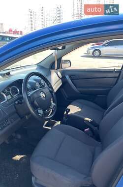 Седан Chevrolet Aveo 2006 в 