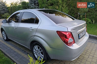 Седан Chevrolet Aveo 2012 в 