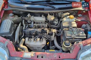 Седан Chevrolet Aveo 2004 в 