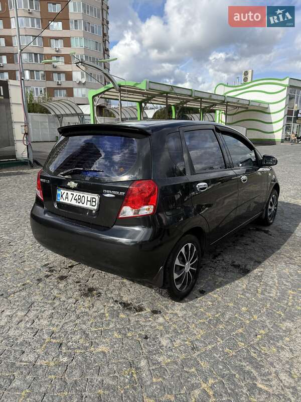 Хэтчбек Chevrolet Aveo 2006 в Броварах