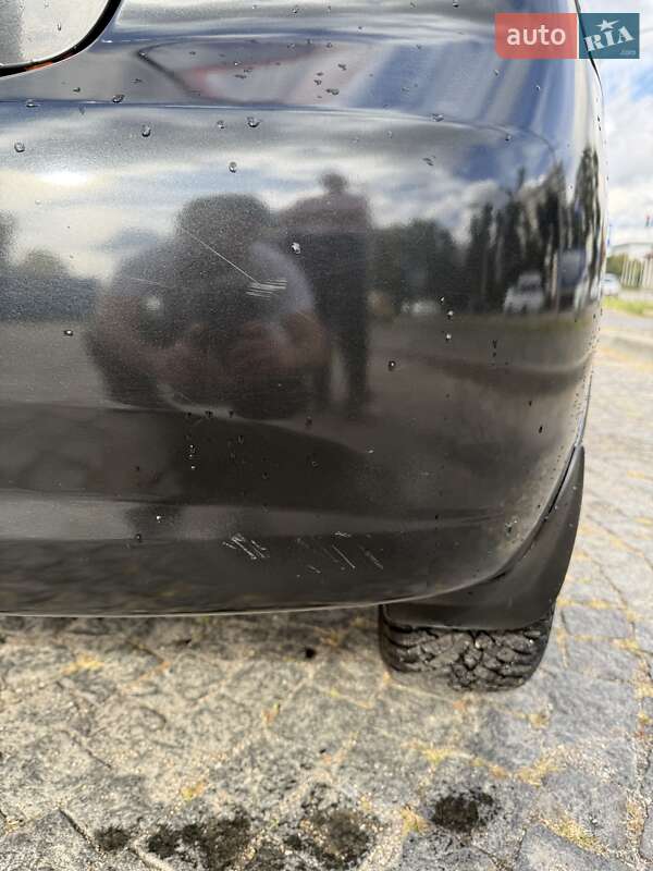 Хэтчбек Chevrolet Aveo 2006 в Броварах