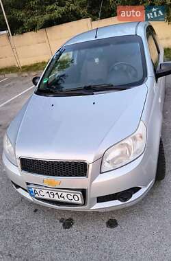 Хэтчбек Chevrolet Aveo 2009 в 