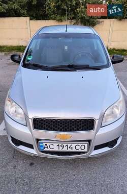 Хэтчбек Chevrolet Aveo 2009 в 