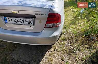 Седан Chevrolet Aveo 2005 в Боярке