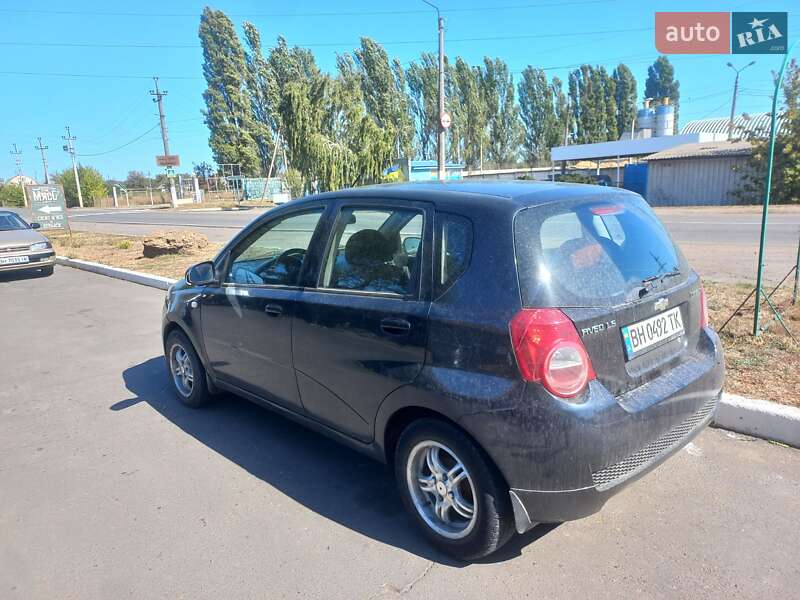 Хэтчбек Chevrolet Aveo 2008 в Черноморске