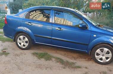 Седан Chevrolet Aveo 2007 в Рівному