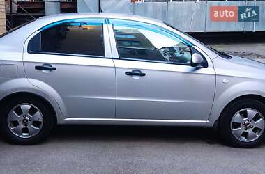 Седан Chevrolet Aveo 2011 в 
