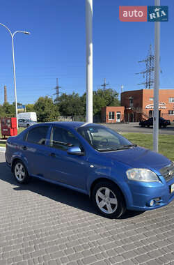 Седан Chevrolet Aveo 2008 в Днепре