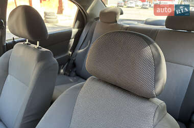 Седан Chevrolet Aveo 2010 в 
