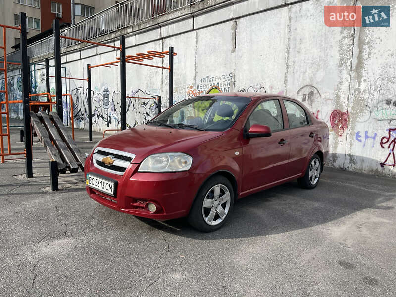 Седан Chevrolet Aveo 2011 в Києві