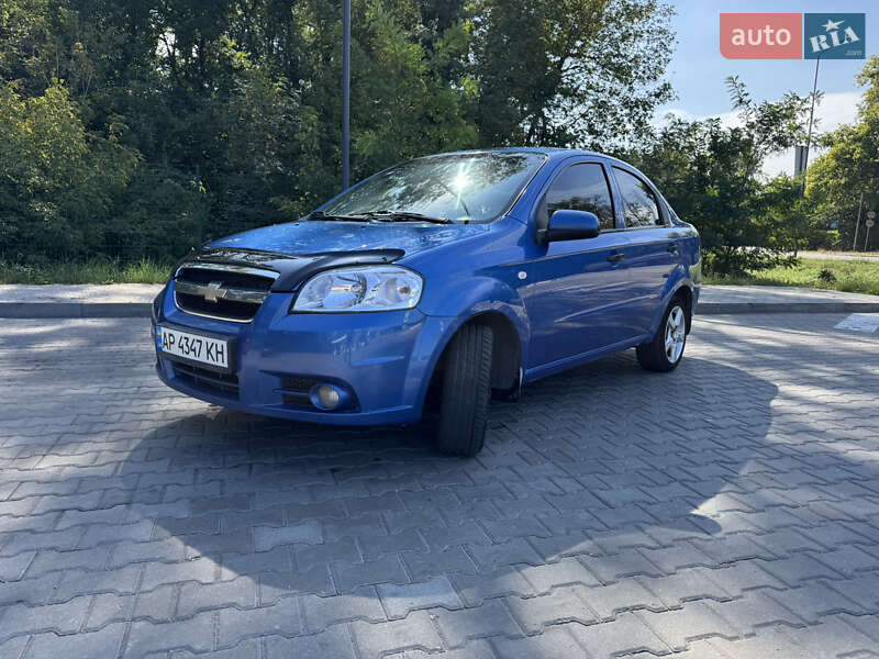 Седан Chevrolet Aveo 2010 в 