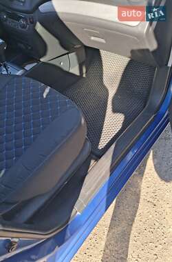 Хэтчбек Chevrolet Aveo 2008 в 