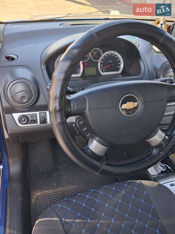 Хэтчбек Chevrolet Aveo 2008 в Николаеве