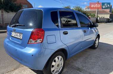 Хэтчбек Chevrolet Aveo 2005 в 