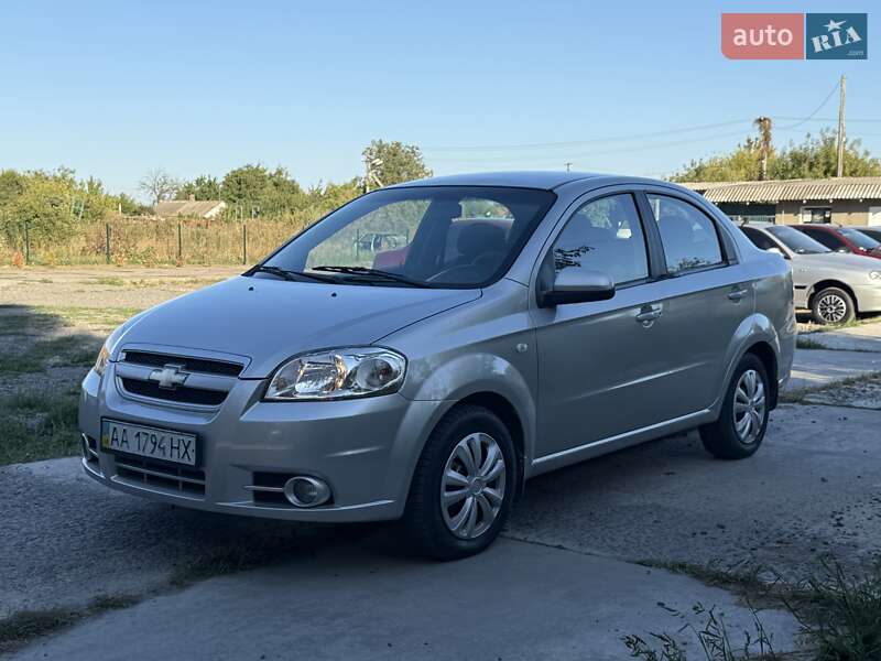 Седан Chevrolet Aveo 2008 в 