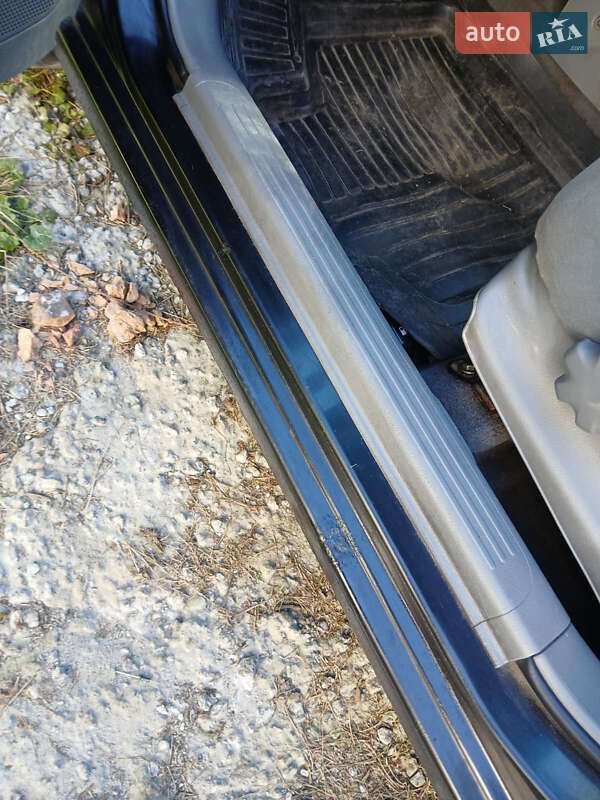 Хетчбек Chevrolet Aveo 2005 в Львові фото 5 Хетчбек Chevrolet Aveo 2005 в Львові