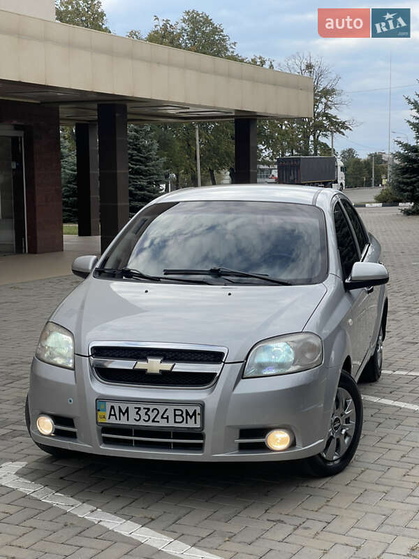 Седан Chevrolet Aveo 2007 в 